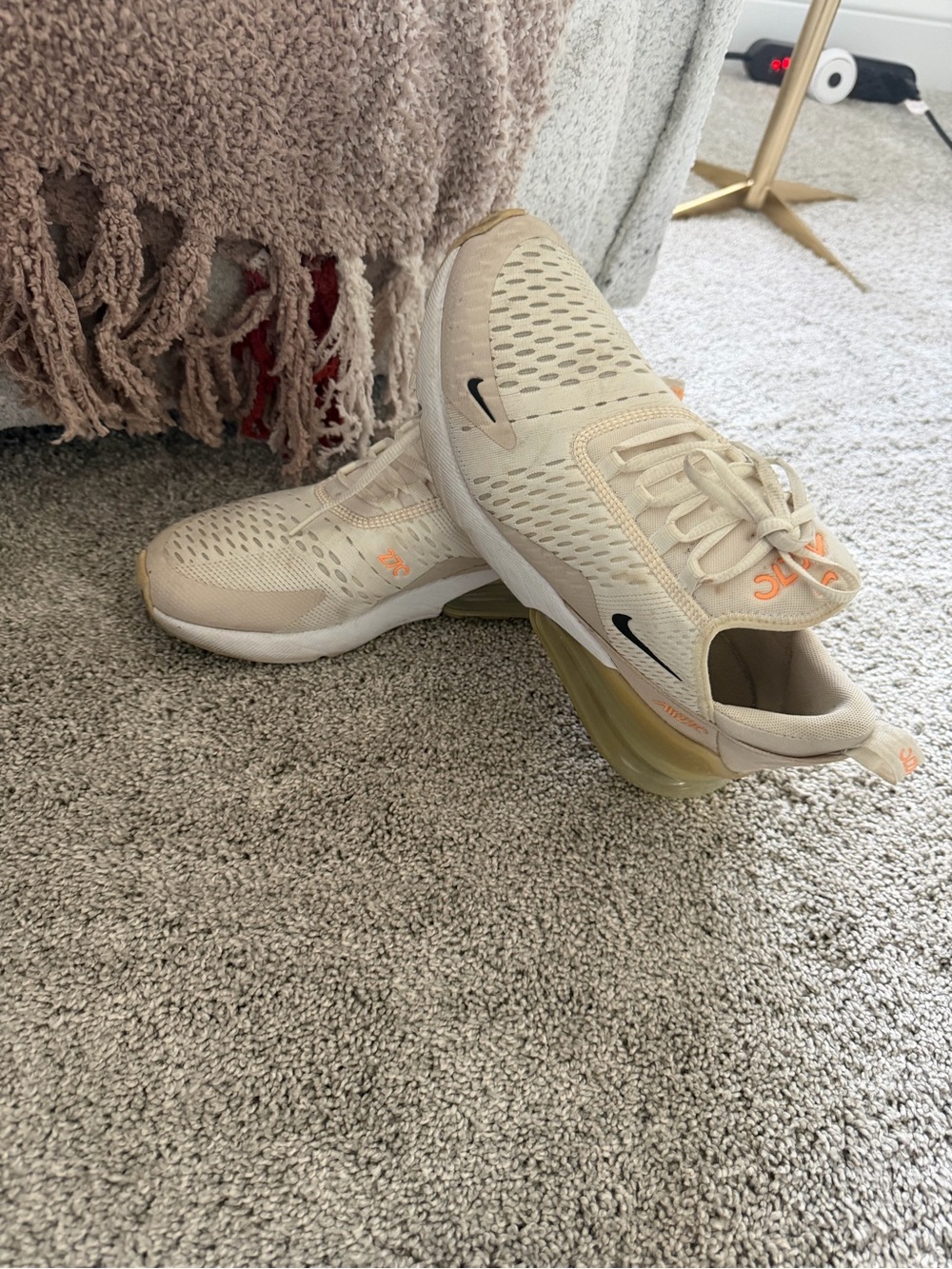 Air Max 270